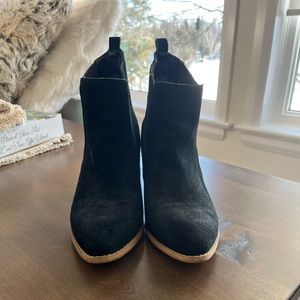 Black suede boots, decent condition, size 10
